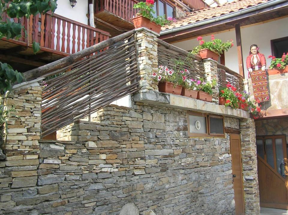 Sharkov Guest House Dolen  Exterior foto